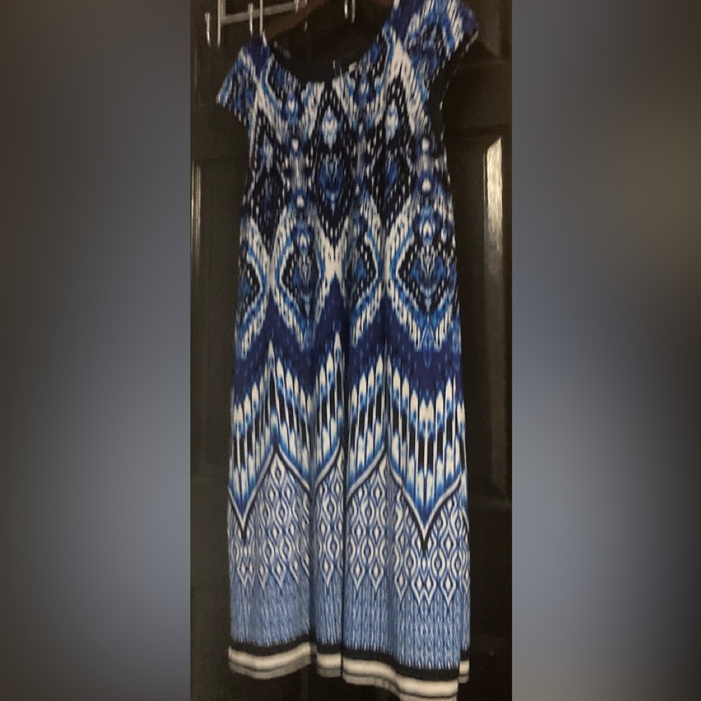 Cato Blue and White Patterned Midi Dress